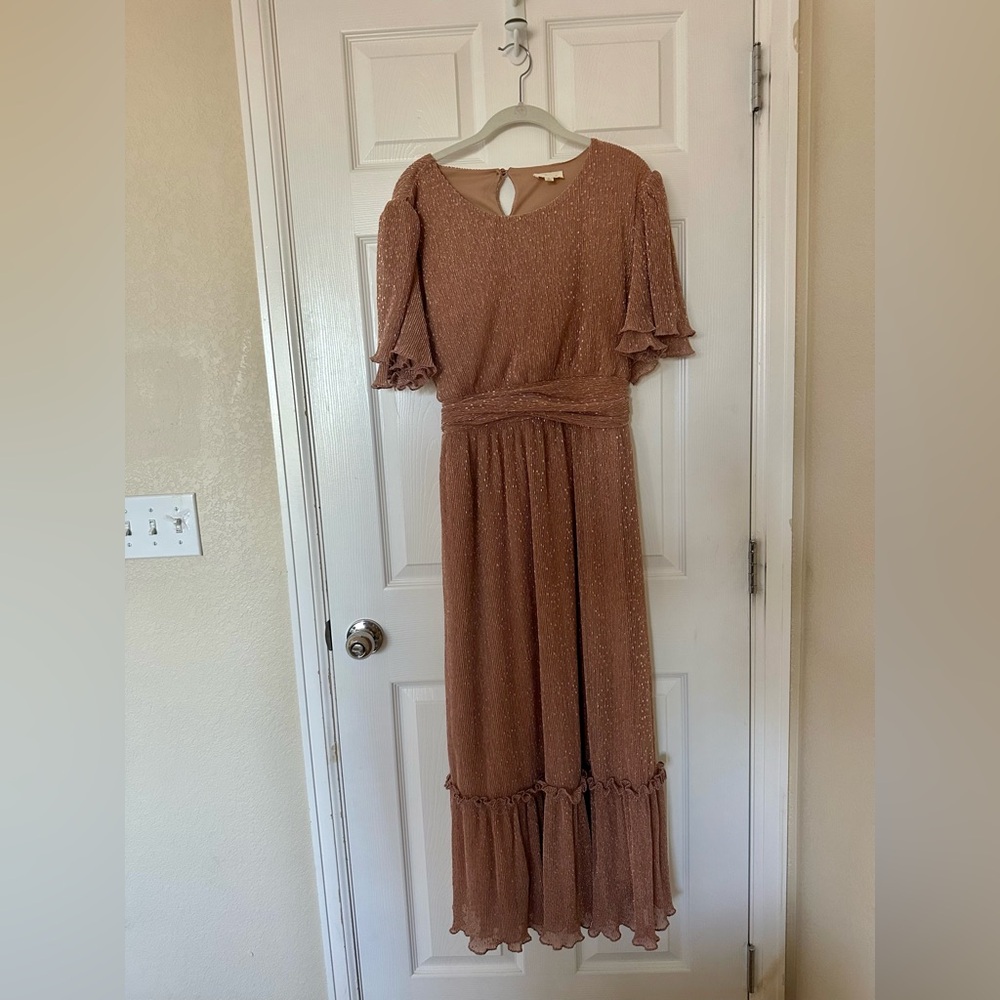Mauve sparkly dress, size Large,